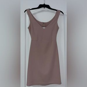 M boutique Open Back Dress Size M